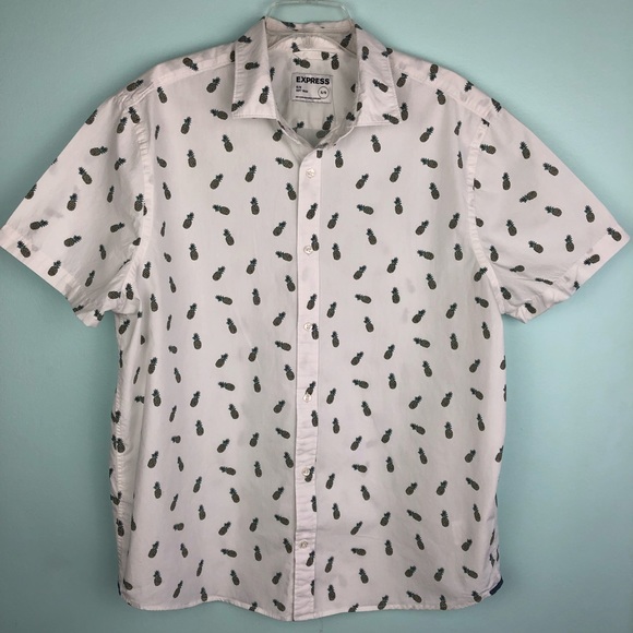 EXPRESS Short Sleeve Slim Soft Wash Button-up Shirt - Picture 1 of 5